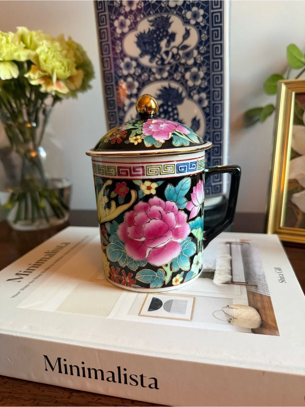 Floral Porcelain Lidded Tea Mug - Black with Pink Flower